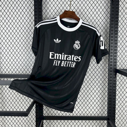 2025/26 Real Madrid Black Special Kit