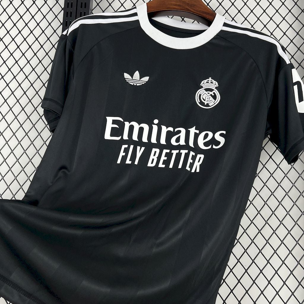 2025/26 Real Madrid Black Special Kit
