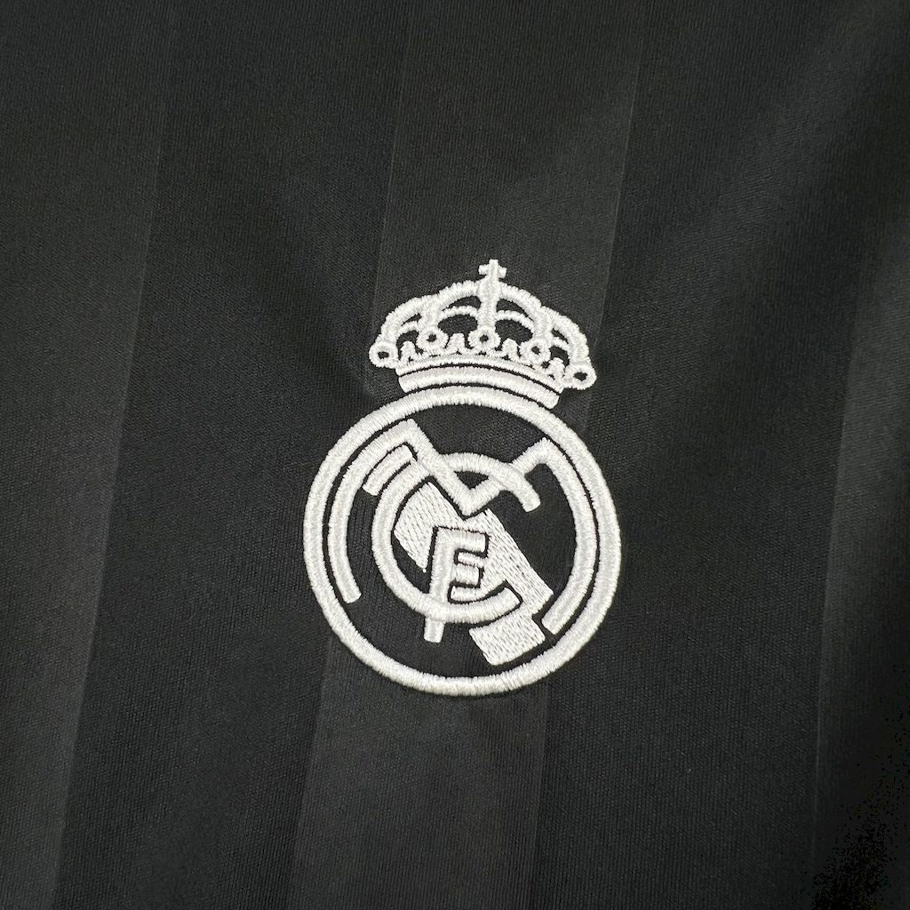 2025/26 Real Madrid Black Special Kit